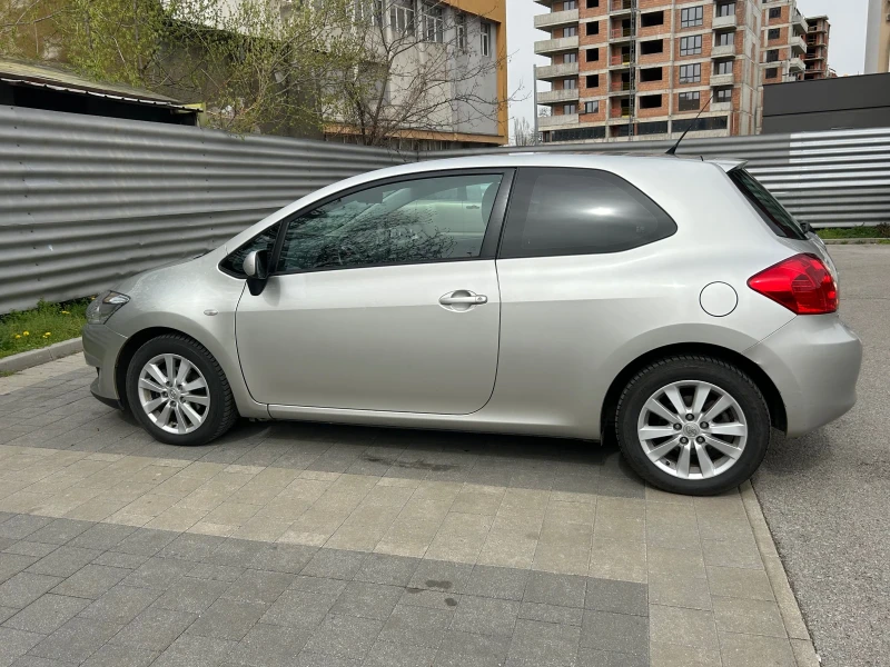 Toyota Auris, снимка 4 - Автомобили и джипове - 49442374