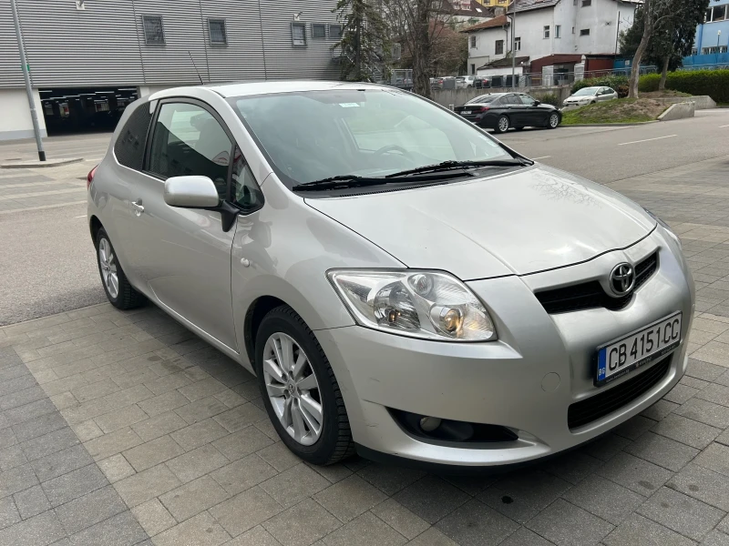 Toyota Auris, снимка 3 - Автомобили и джипове - 49442374