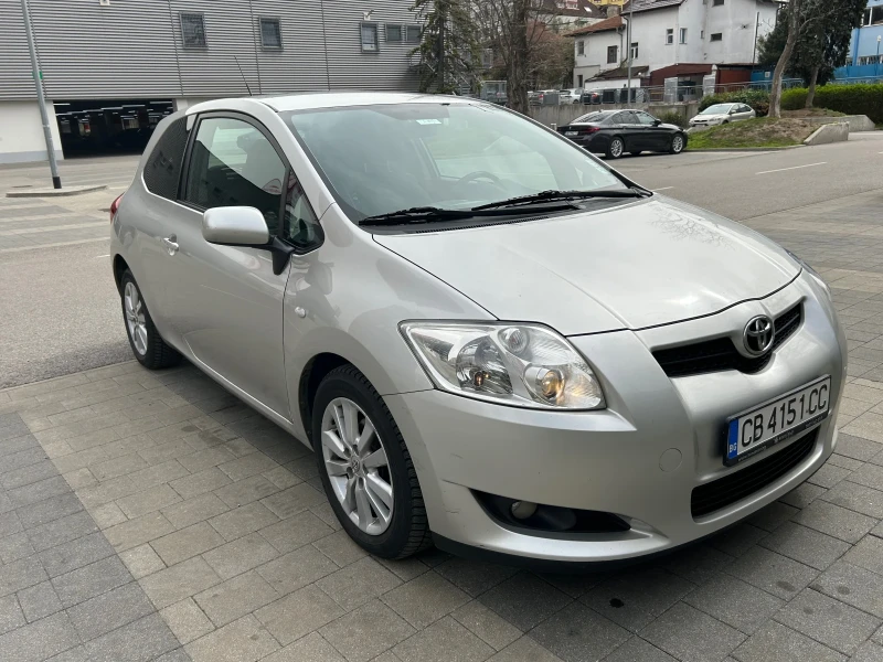 Toyota Auris, снимка 5 - Автомобили и джипове - 49442374