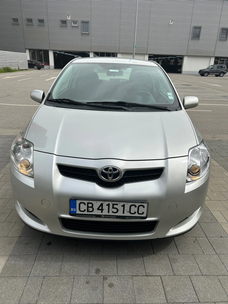 Toyota Auris, снимка 12 - Автомобили и джипове - 49442374