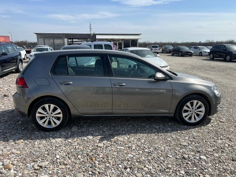 VW Golf 1.6 TDI, снимка 4 - Автомобили и джипове - 49448109