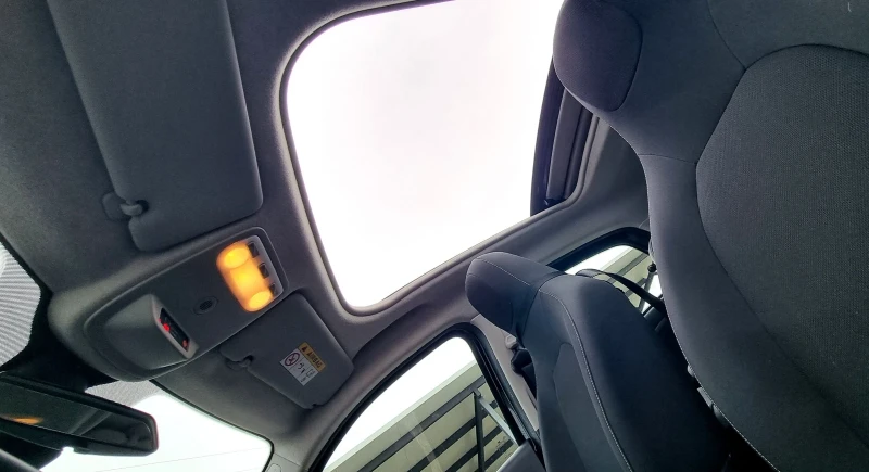 Smart Forfour EQ 18kw passion, снимка 12 - Автомобили и джипове - 50461705