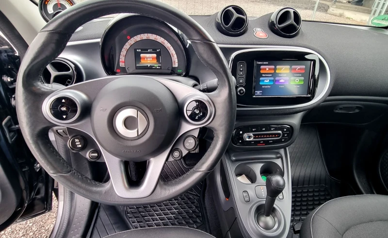 Smart Forfour EQ 18kw passion, снимка 10 - Автомобили и джипове - 50461705