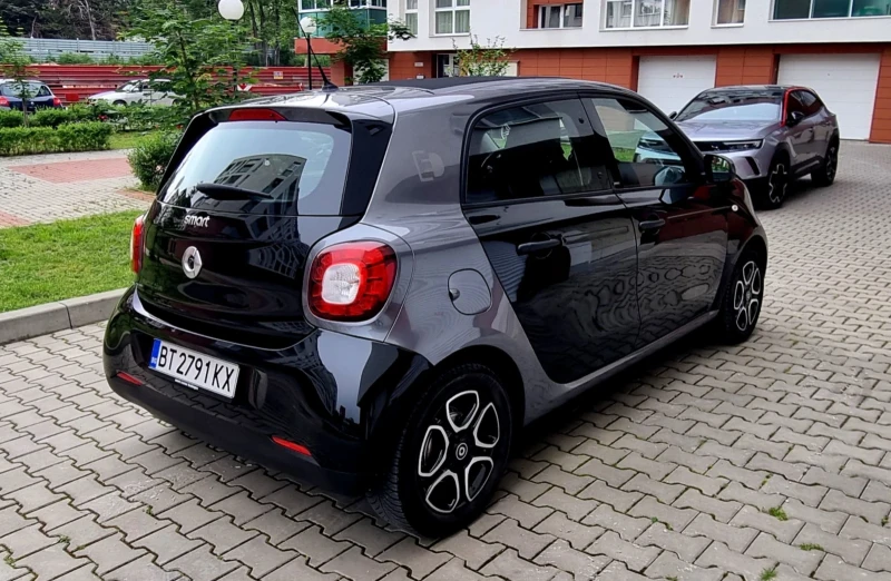 Smart Forfour EQ 18kw passion, снимка 6 - Автомобили и джипове - 50461705