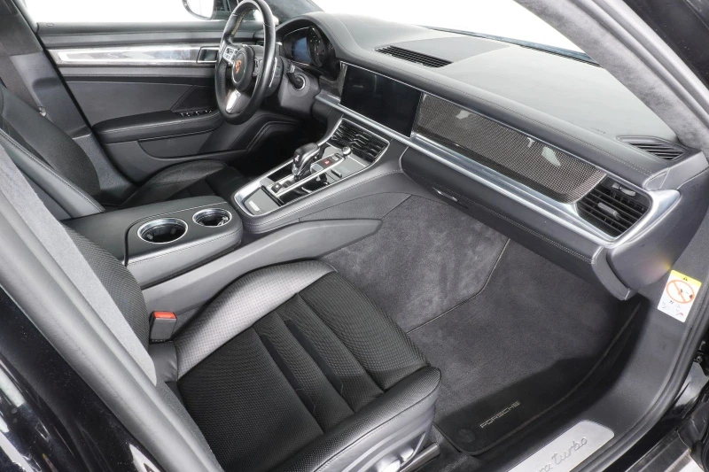 Porsche Panamera TURBOSPORT/549HP/4X4/CARPLAY/CARBON/PANO/360/102f, снимка 10 - Автомобили и джипове - 50536540