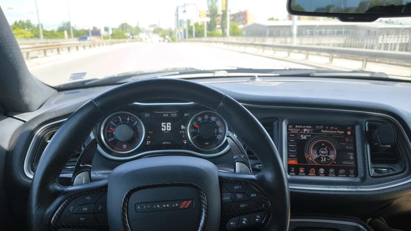 Dodge Challenger 5.7 R/T plus, Super track pack, снимка 12 - Автомобили и джипове - 50550066