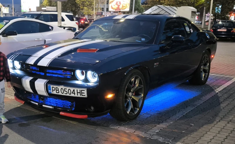 Dodge Challenger 5.7 R/T plus, Super track pack