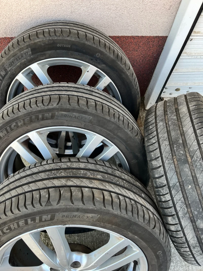 VW Golf 1.6 Navi DSG7 FuLL, снимка 12 - Автомобили и джипове - 51106697