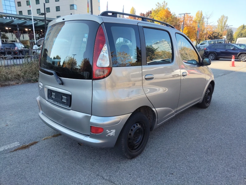 Toyota Yaris verso 1, 3i 86ps FACELIFT ITALY, снимка 4 - Автомобили и джипове - 52116321