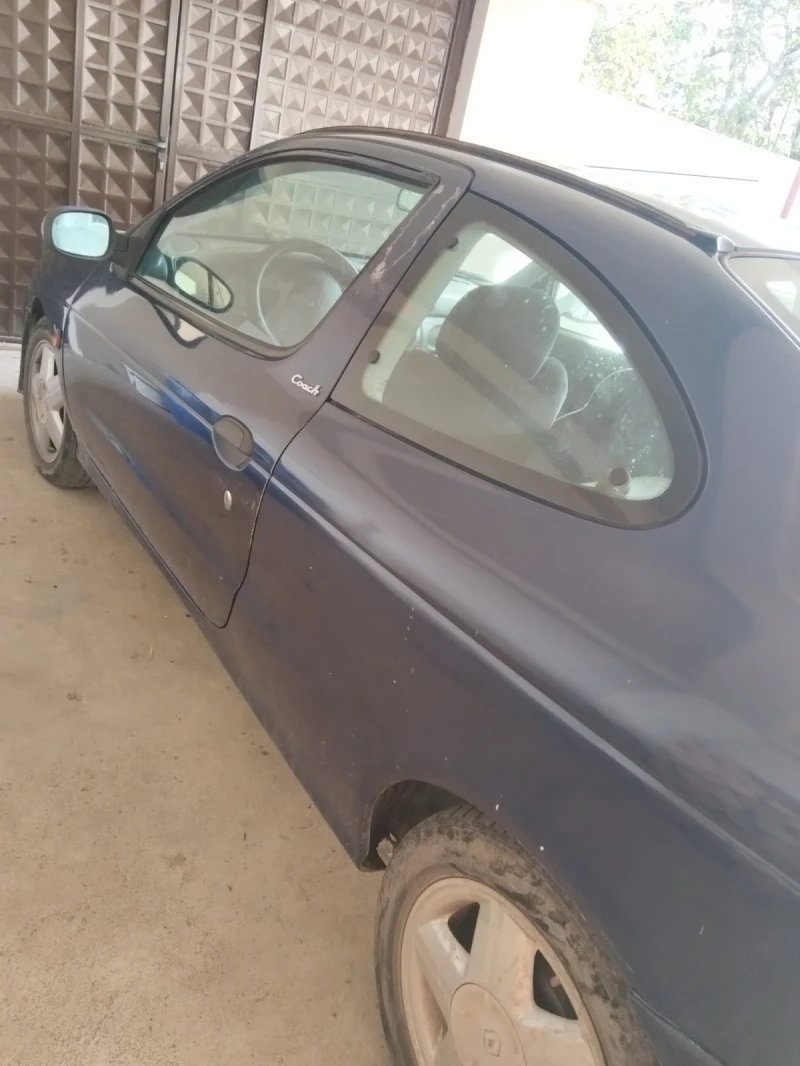 Renault Megane Coach, снимка 4 - Автомобили и джипове - 52669134