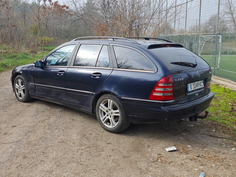 Mercedes-Benz C 220 NAVI АВТОПИЛОТ РЕГИСТРИРАНА, снимка 3 - Автомобили и джипове - 52535649