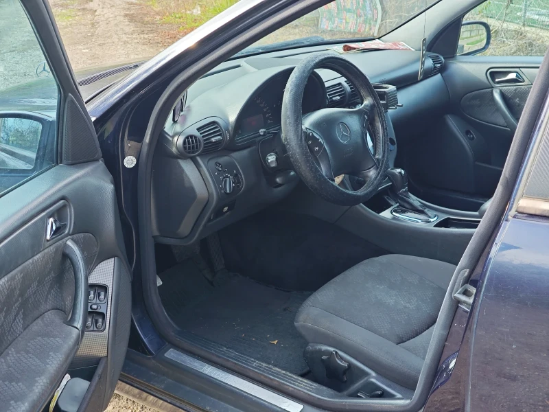 Mercedes-Benz C 220 NAVI АВТОПИЛОТ РЕГИСТРИРАНА, снимка 7 - Автомобили и джипове - 52535649