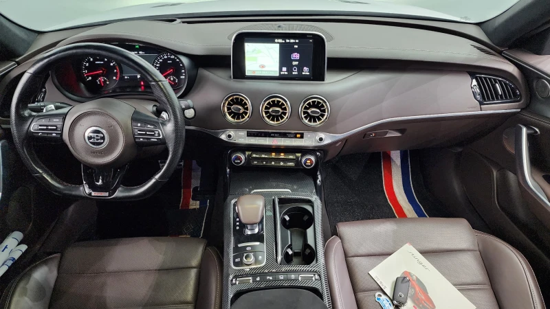 Kia Stinger 3.3T 2WD GT, снимка 6 - Автомобили и джипове - 52688923