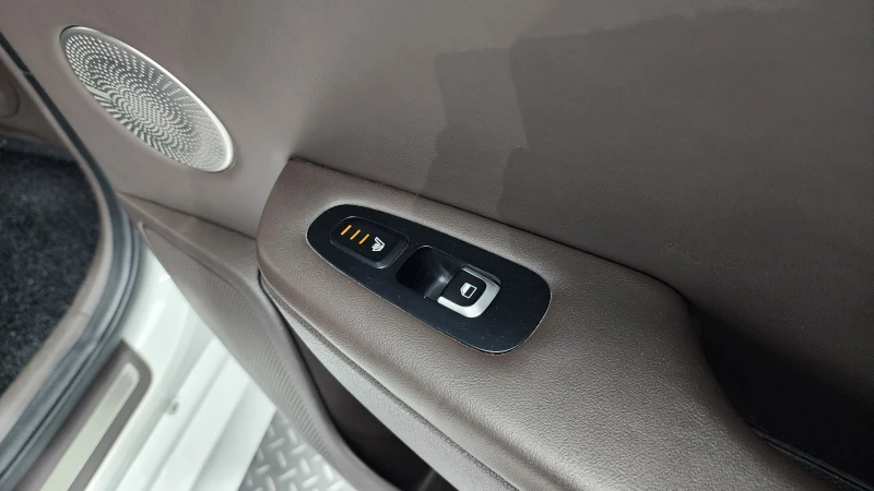 Kia Stinger 3.3T 2WD GT, снимка 17 - Автомобили и джипове - 52688923