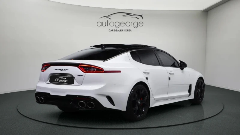 Kia Stinger 3.3T 2WD GT, снимка 2 - Автомобили и джипове - 52688923
