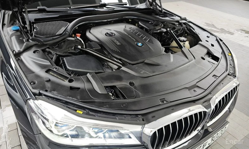 BMW 730, снимка 6 - Автомобили и джипове - 52910415