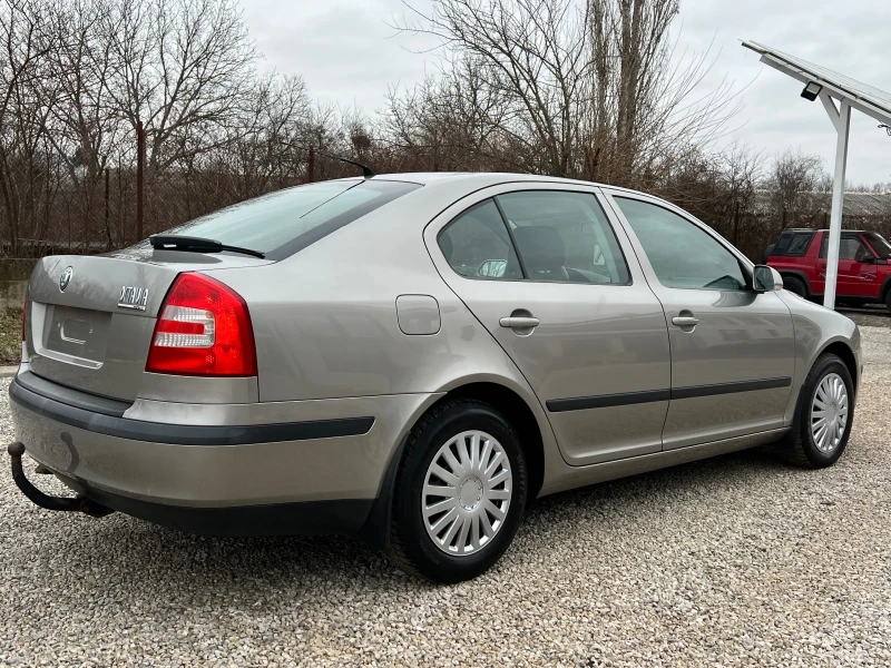 Skoda Octavia 2.0 TDI, снимка 7 - Автомобили и джипове - 53264114