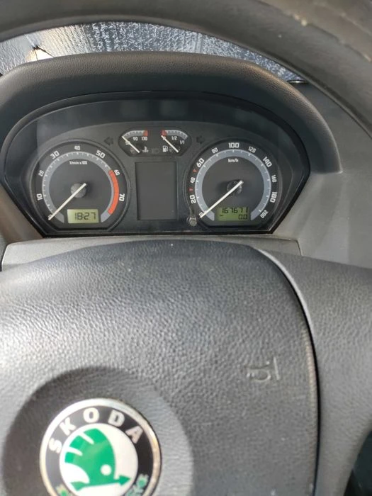 Skoda Fabia  1.2 бензин + газ LPJ - изображение 2