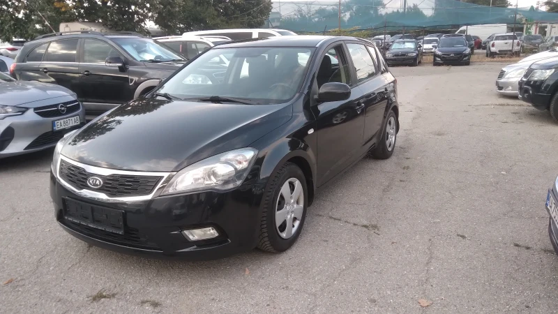 Kia Ceed 1.6i 125кс. - 7999 лв. - 97772500 1
