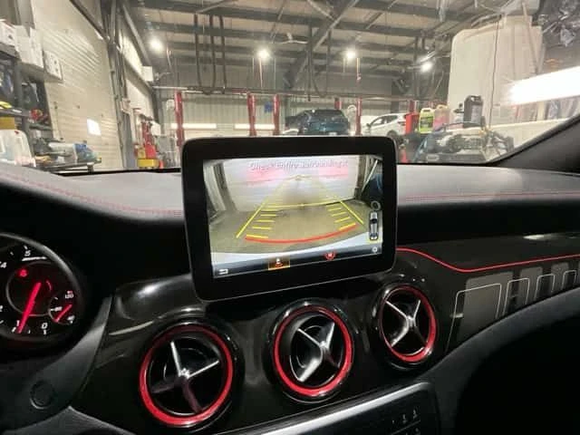 Mercedes-Benz CLA 45 AMG 4MATIC/ПАНОРАМА/ПОДГРЕВИ, снимка 6 - Автомобили и джипове - 54384206