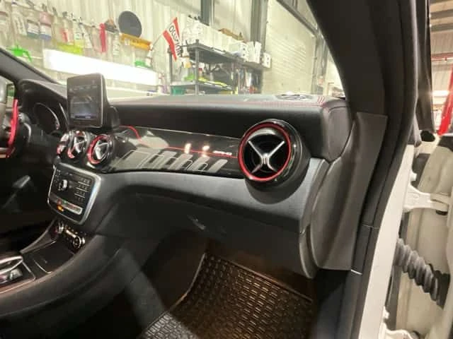 Mercedes-Benz CLA 45 AMG 4MATIC/ПАНОРАМА/ПОДГРЕВИ, снимка 9 - Автомобили и джипове - 54384206
