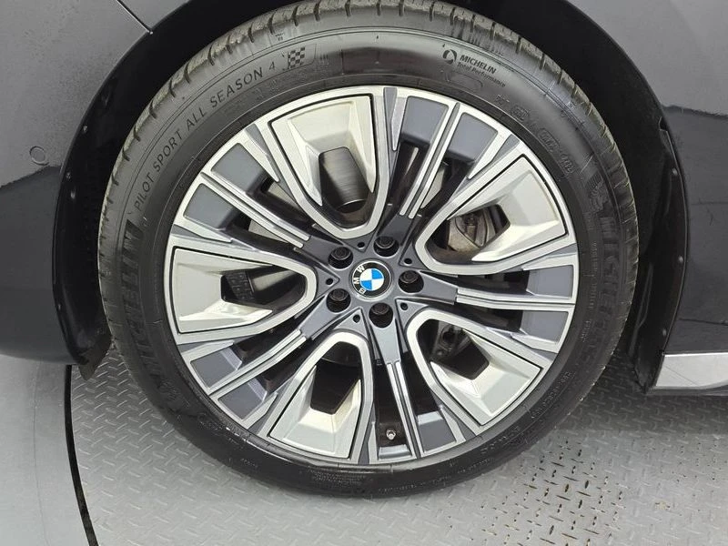 BMW 740 * PURE EXCELLENCE* THEATRE SCREEN* МАСАЖИ* FULL* , снимка 5 - Автомобили и джипове - 55536149