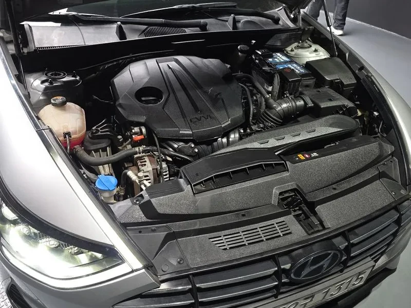 Hyundai Sonata 2.0 Premium Millennial, снимка 12 - Автомобили и джипове - 55615841