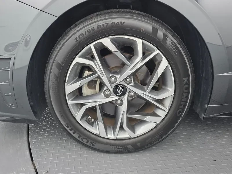 Hyundai Sonata 2.0 Premium Plus, снимка 5 - Автомобили и джипове - 55803447