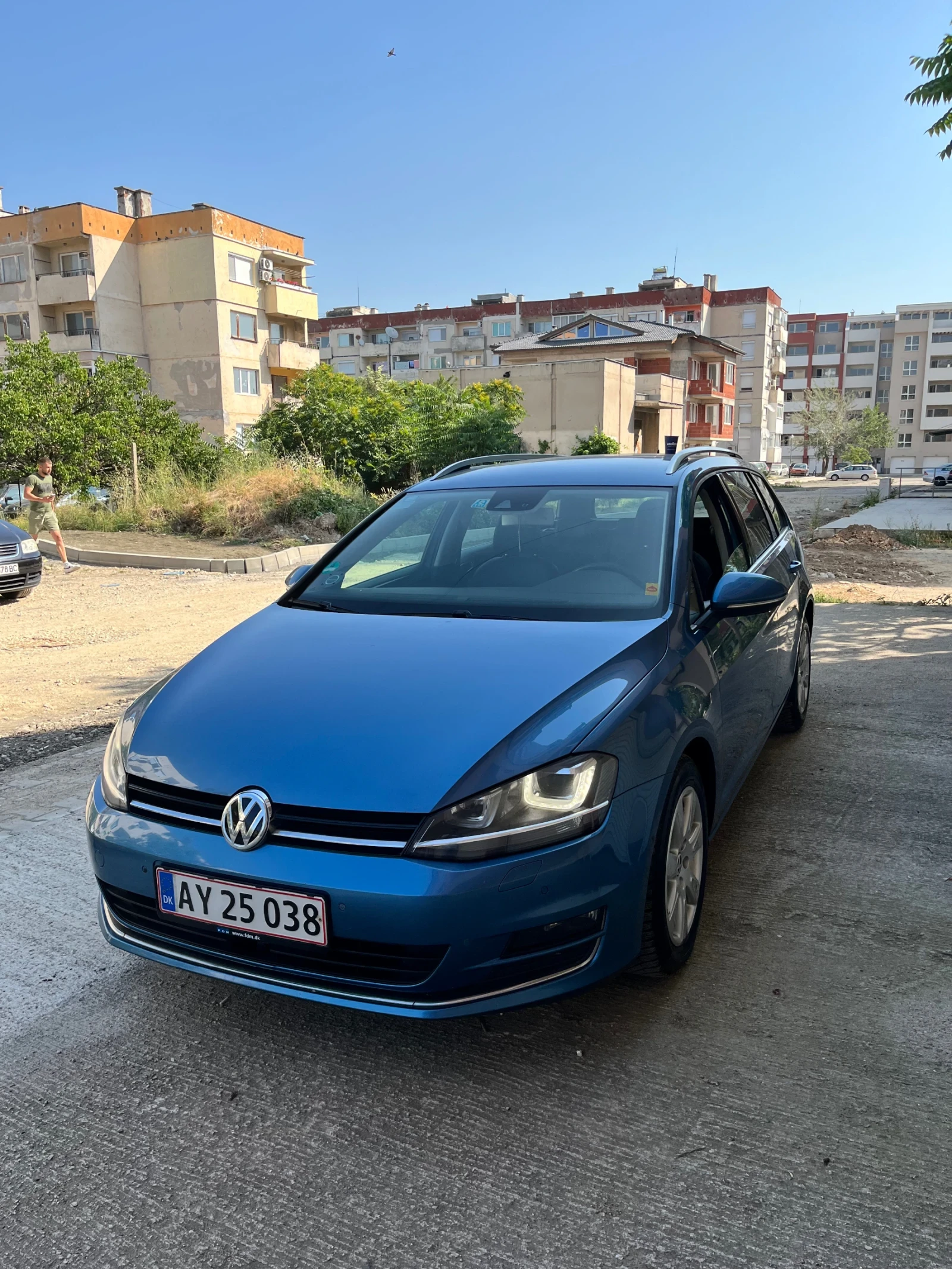 VW Golf 1.6 Navi DSG7 FuLL, снимка 1