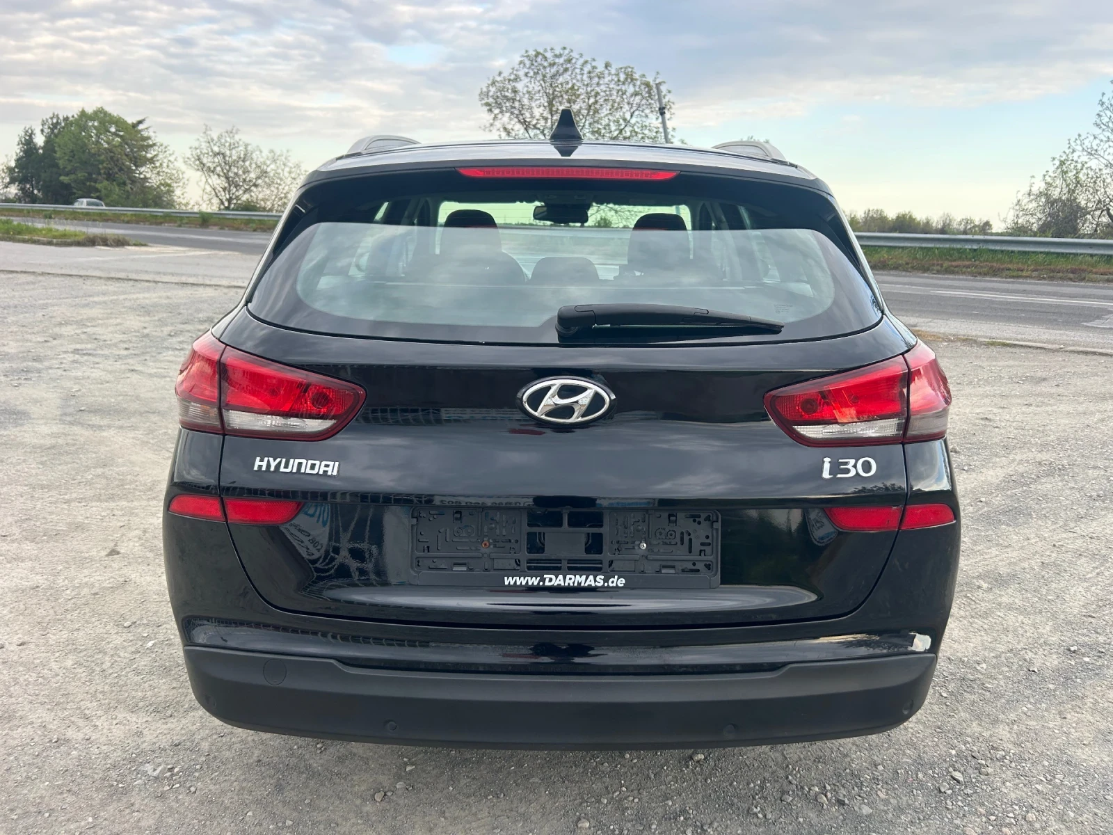 Hyundai I30 PREMIUM 1.4i - 140 кс / АВТОМАТИК / ЗАДНА КАМЕРА - изображение 6