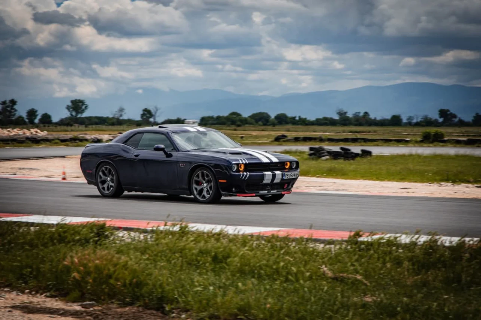 Dodge Challenger 5.7 R/T plus, Super track pack - изображение 5