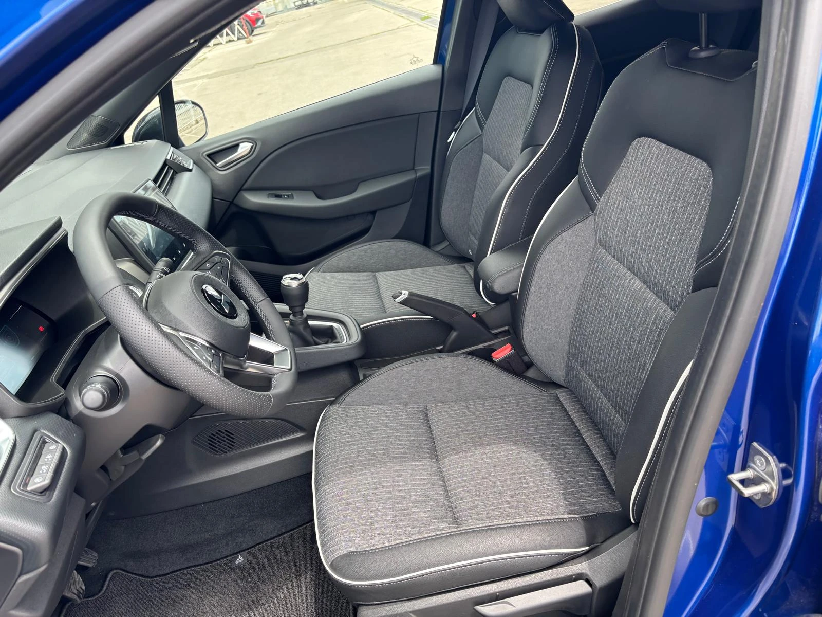 Mitsubishi Colt 1.0 TURBO INTENSE - изображение 8