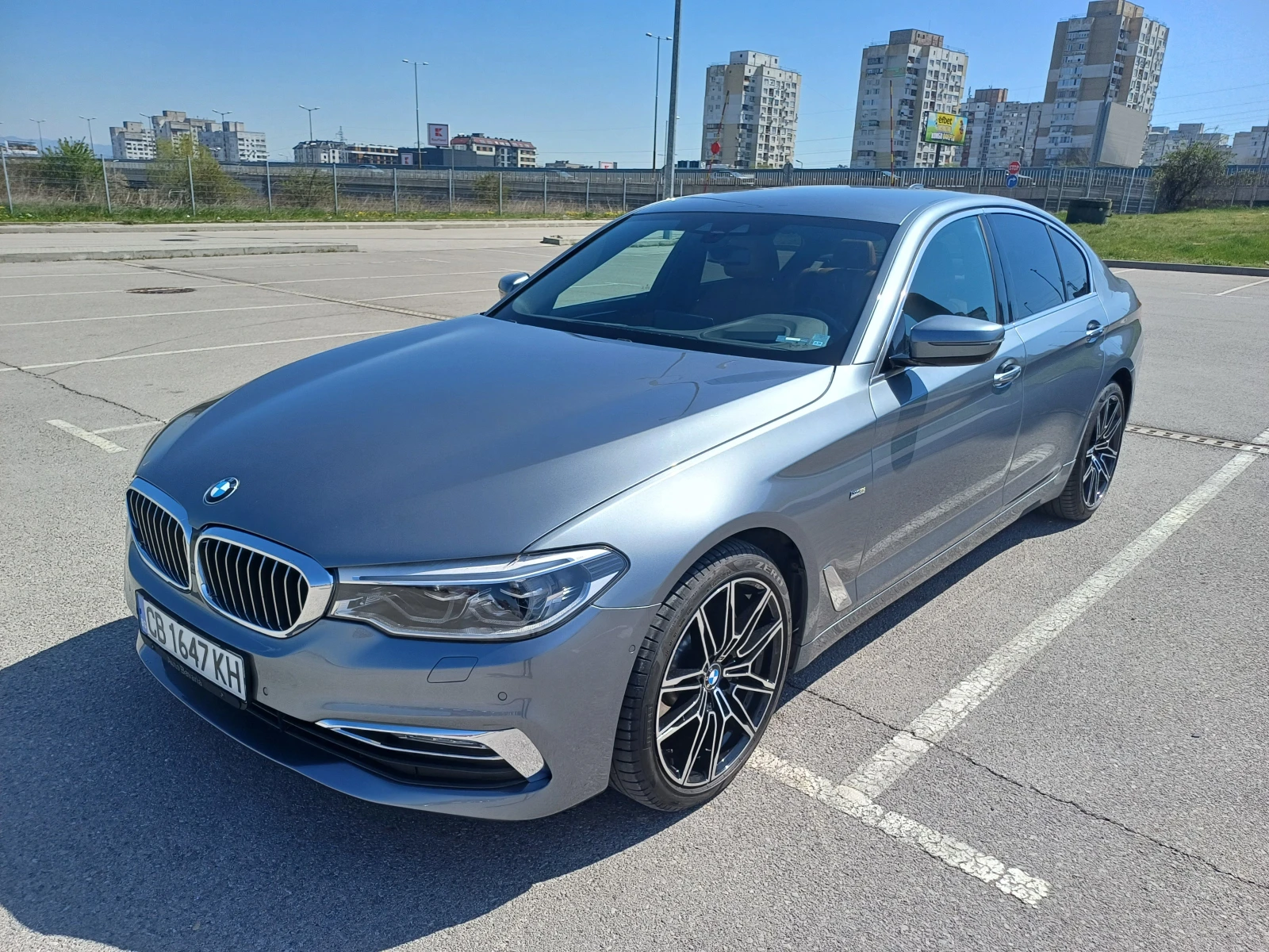 BMW 530 i хDrive/50 000 км./Luxury/Камера 360/ - изображение 3