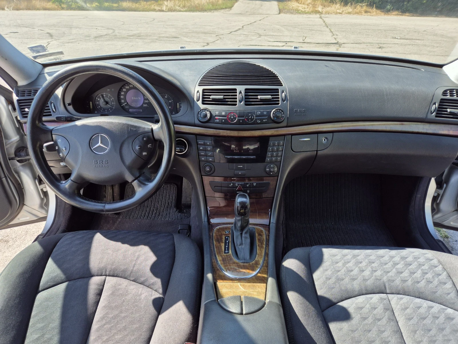 Mercedes-Benz E 220 | Mobile.bg — изображение 13