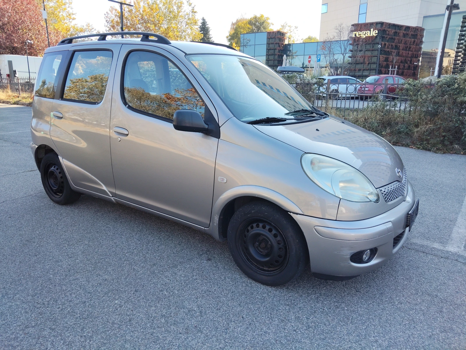 Toyota Yaris verso 1, 3i 86ps FACELIFT ITALY | Mobile.bg — изображение 1