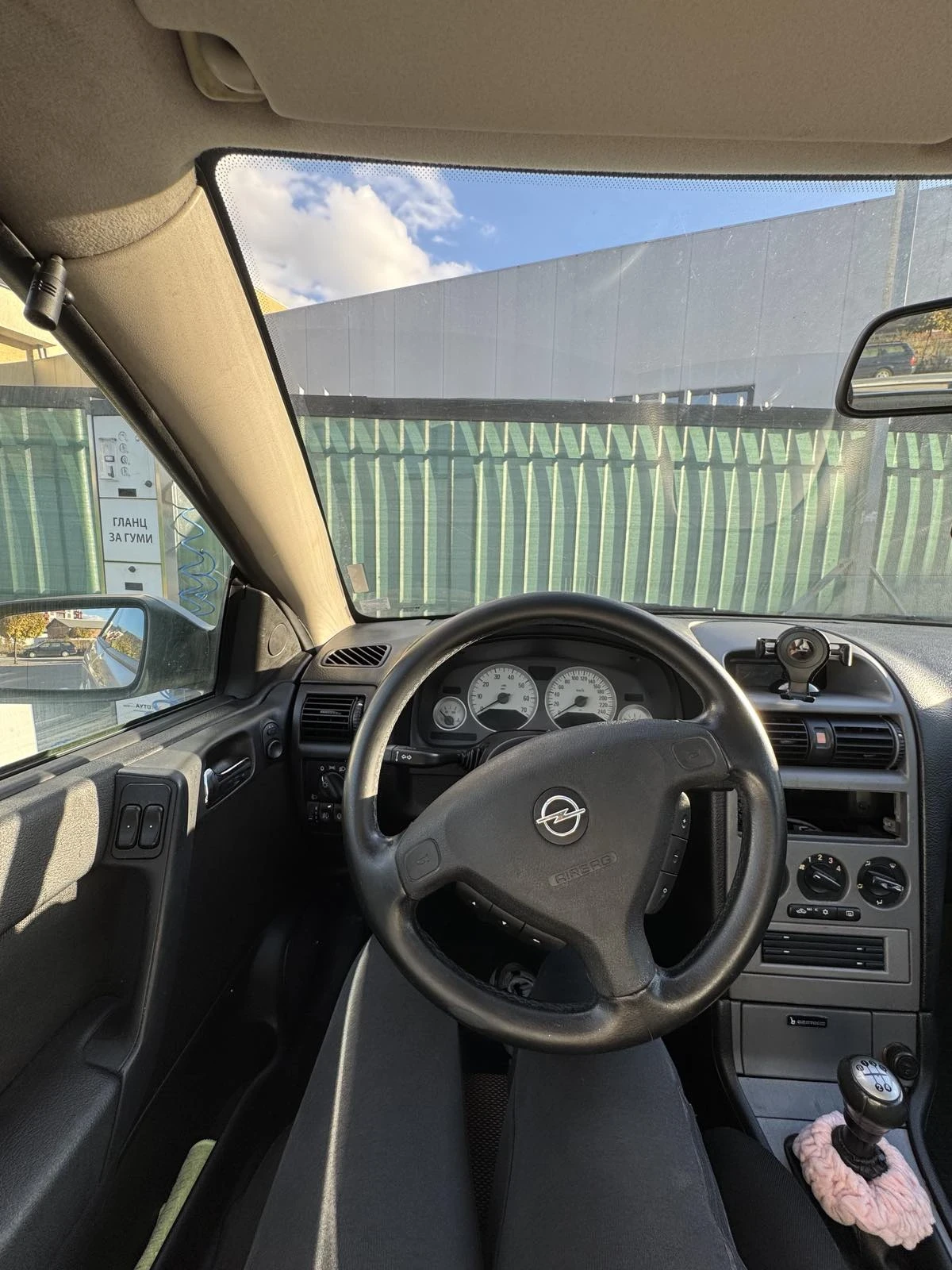 Opel Astra Bertone | Mobile.bg — изображение 12