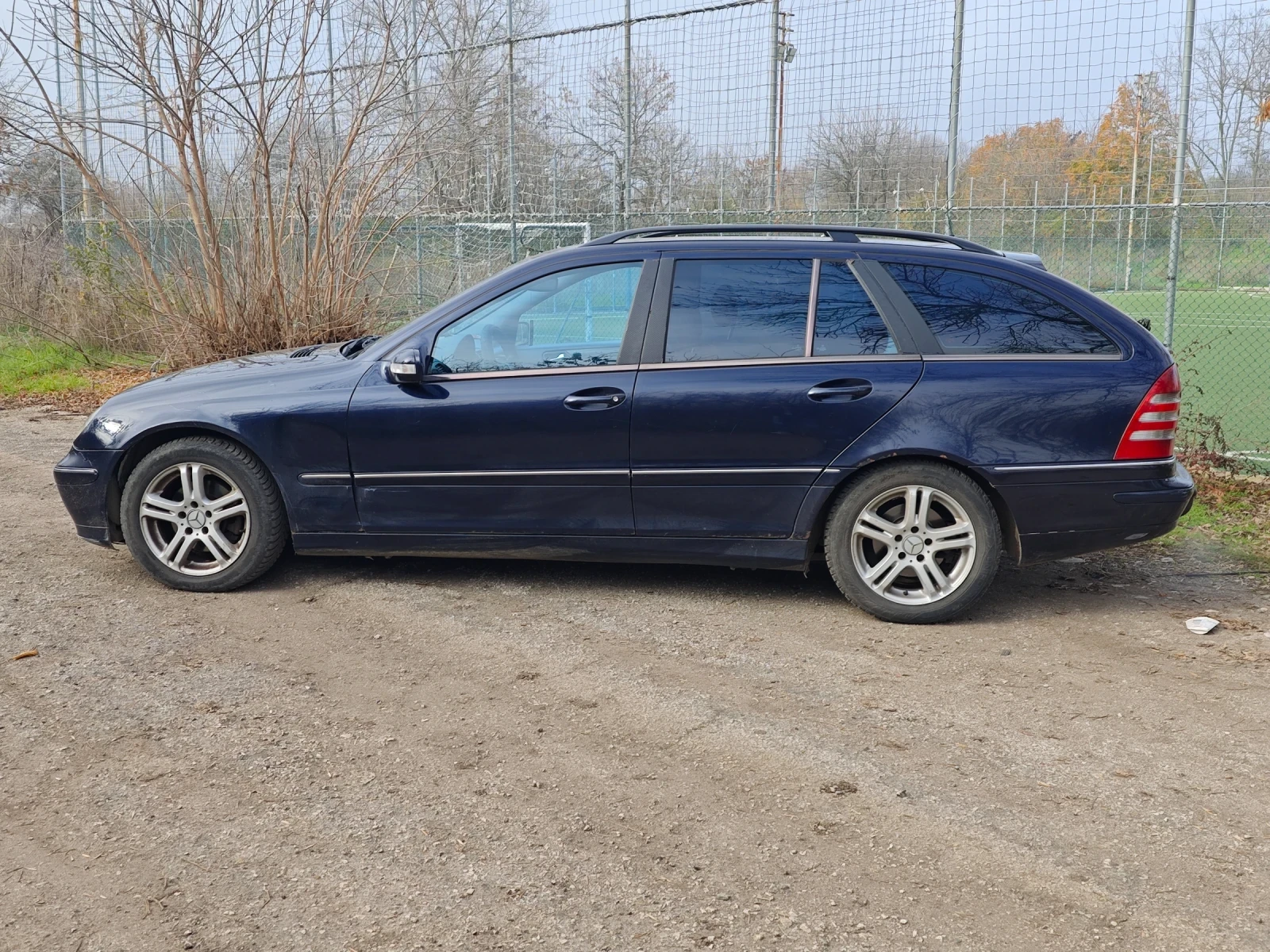Mercedes-Benz C 220 NAVI АВТОПИЛОТ РЕГИСТРИРАНА - изображение 2