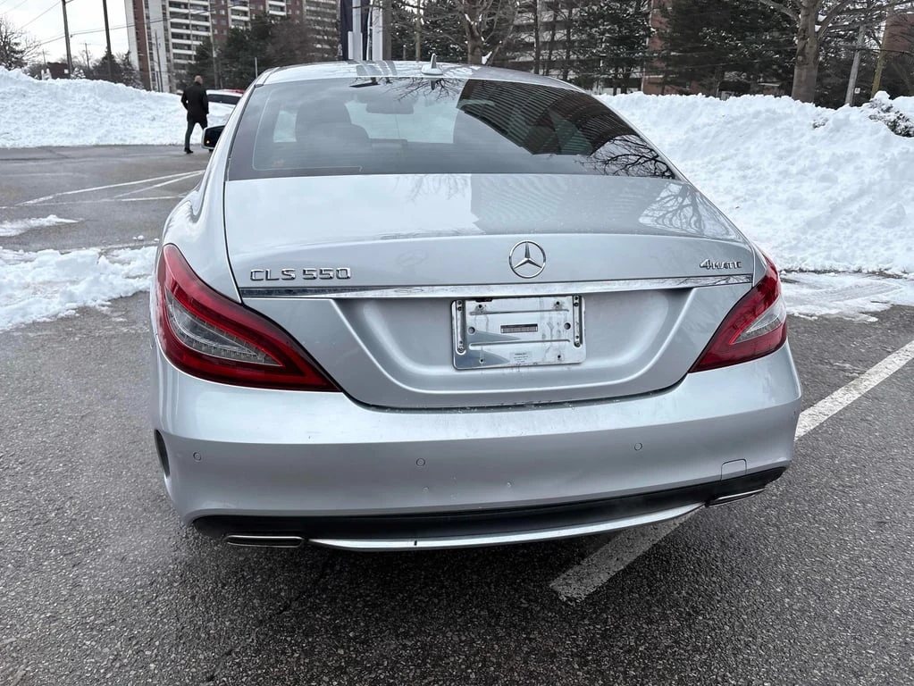 Mercedes-Benz CLS 550 * CARFAX * ЦЕНА ДО БГ - изображение 4
