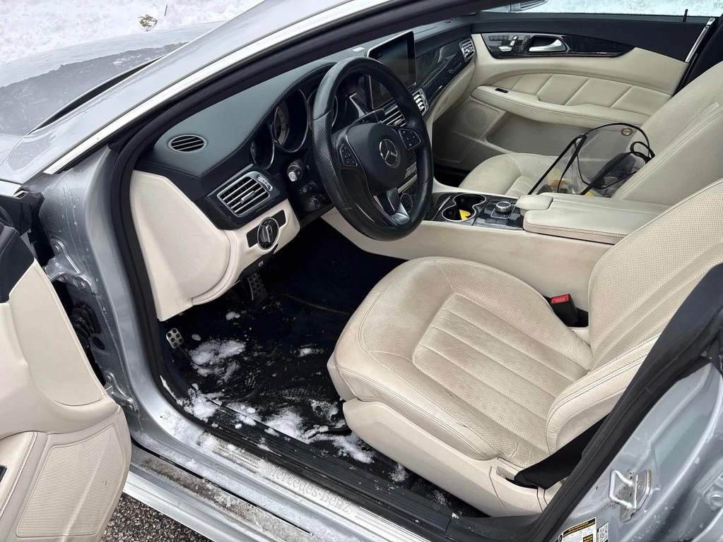 Mercedes-Benz CLS 550 * CARFAX * ЦЕНА ДО БГ - изображение 5