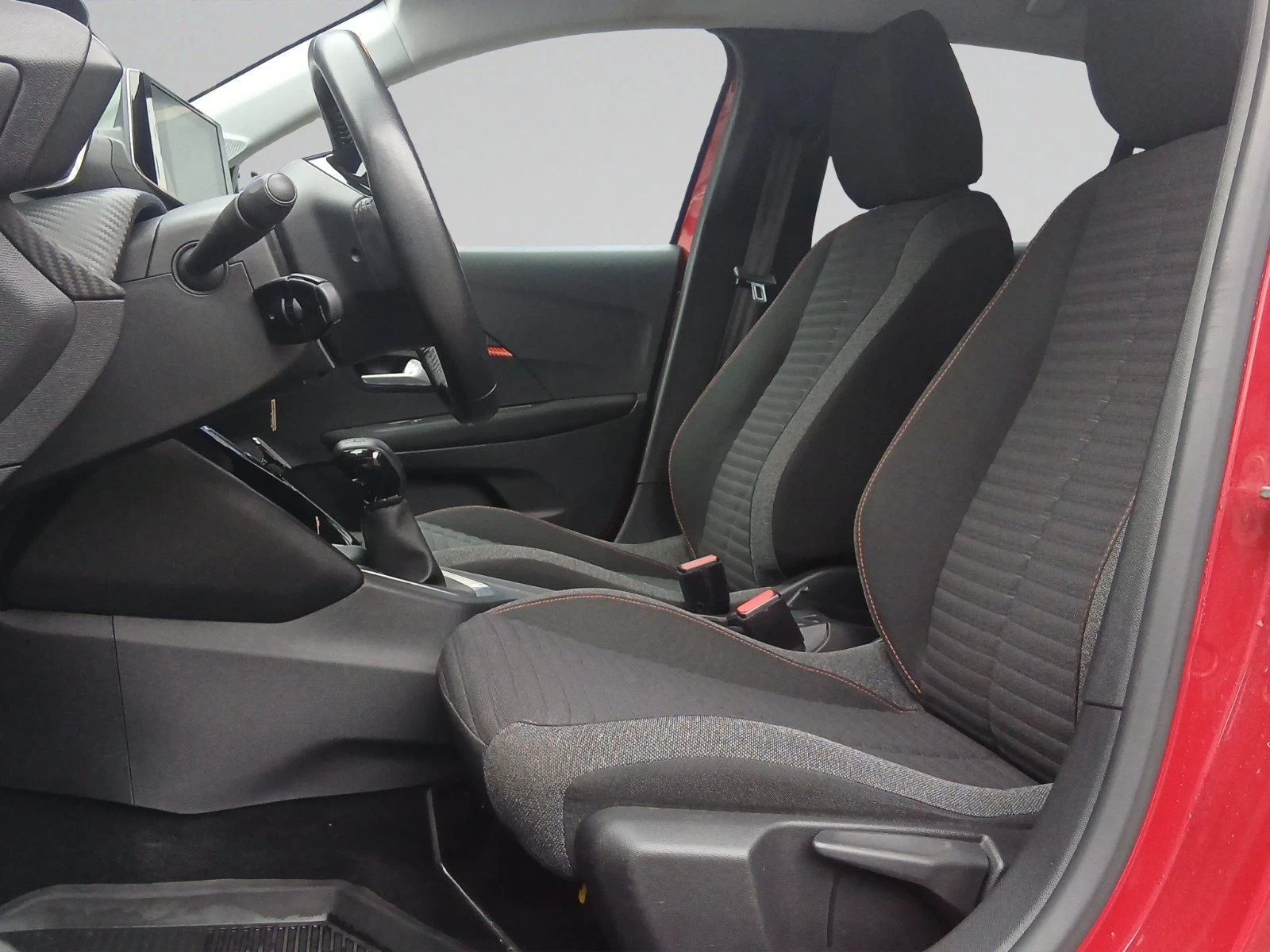 Peugeot 208  1.2 PureTech 75 BVM5 - изображение 9