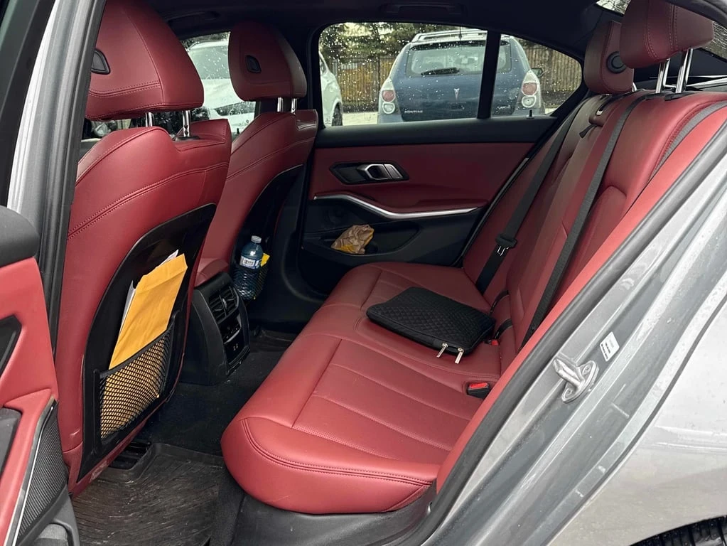 BMW 330 * 330i xDrive * CARFAX * ���� �� �� | Mobile.bg � ����������� 13