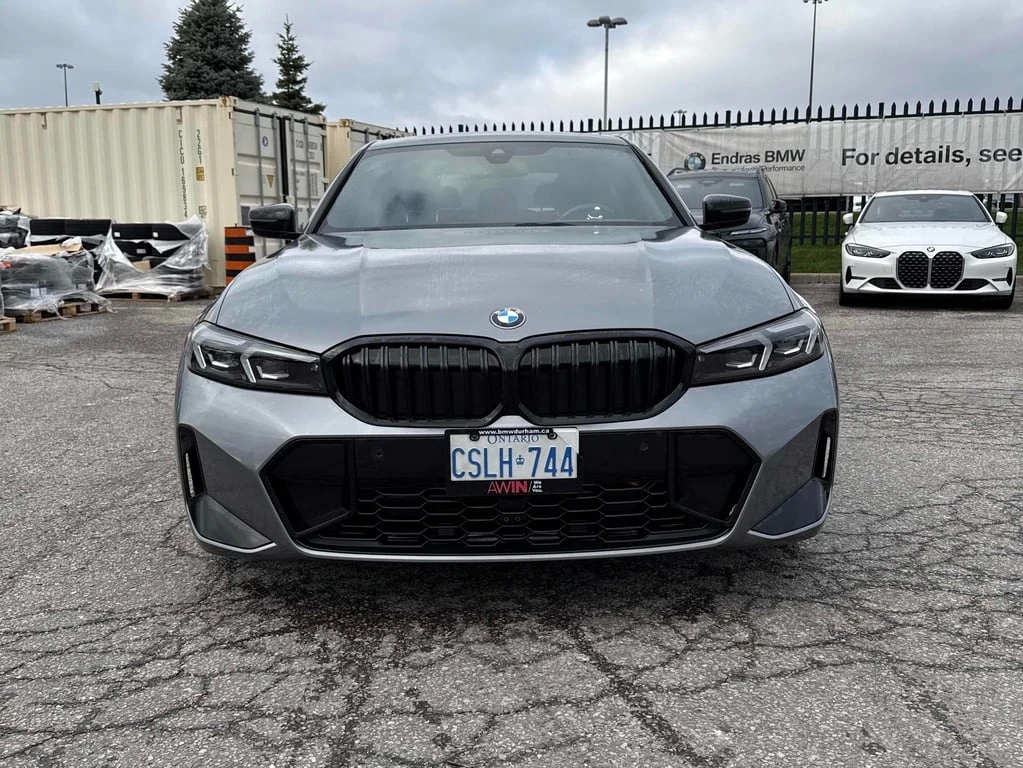 BMW 330 * 330i xDrive * CARFAX * ЦЕНА ДО БГ - изображение 2