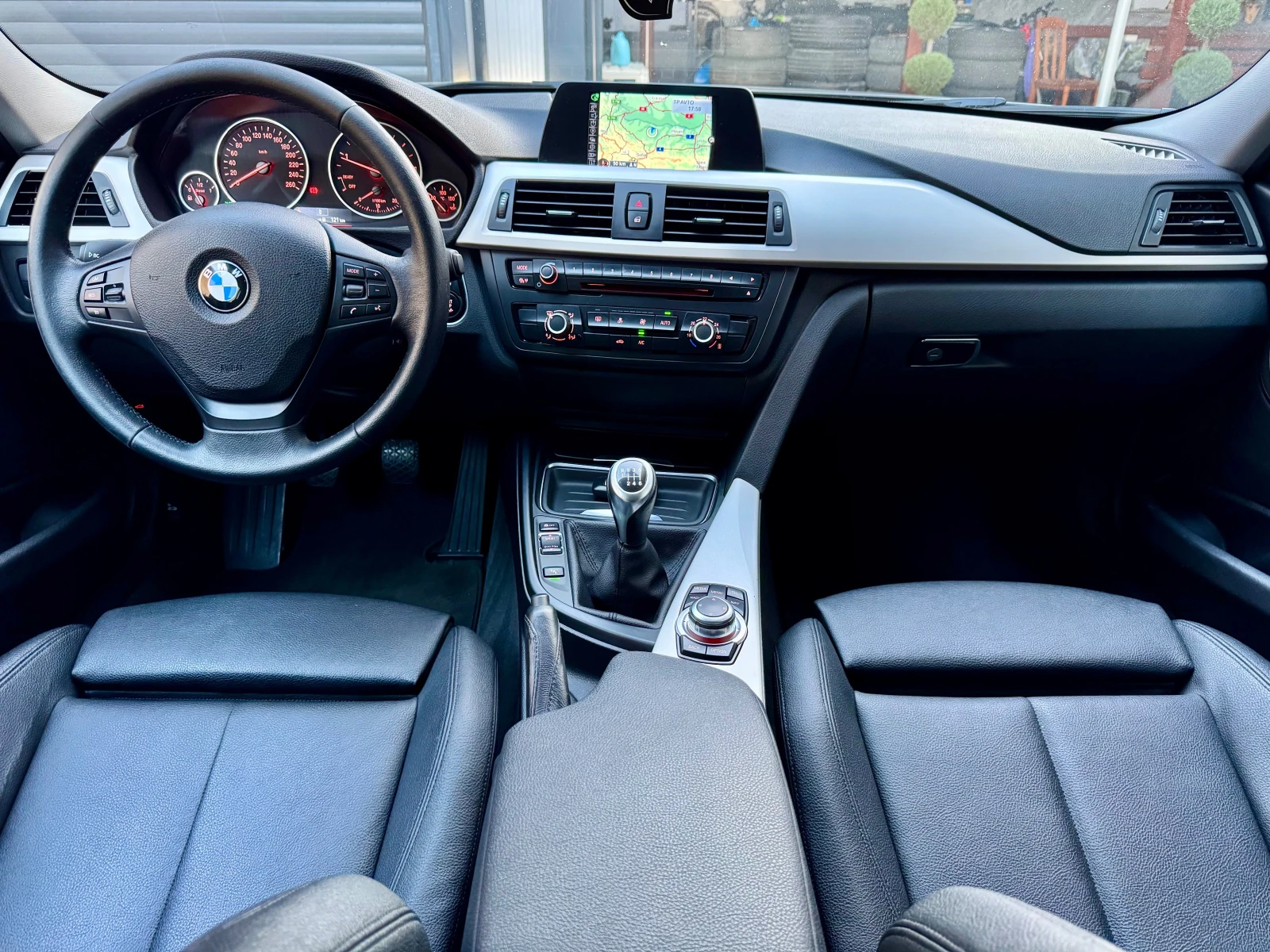 BMW 318 2.0d, снимка 9 - Автомобили и джипове - 54034358