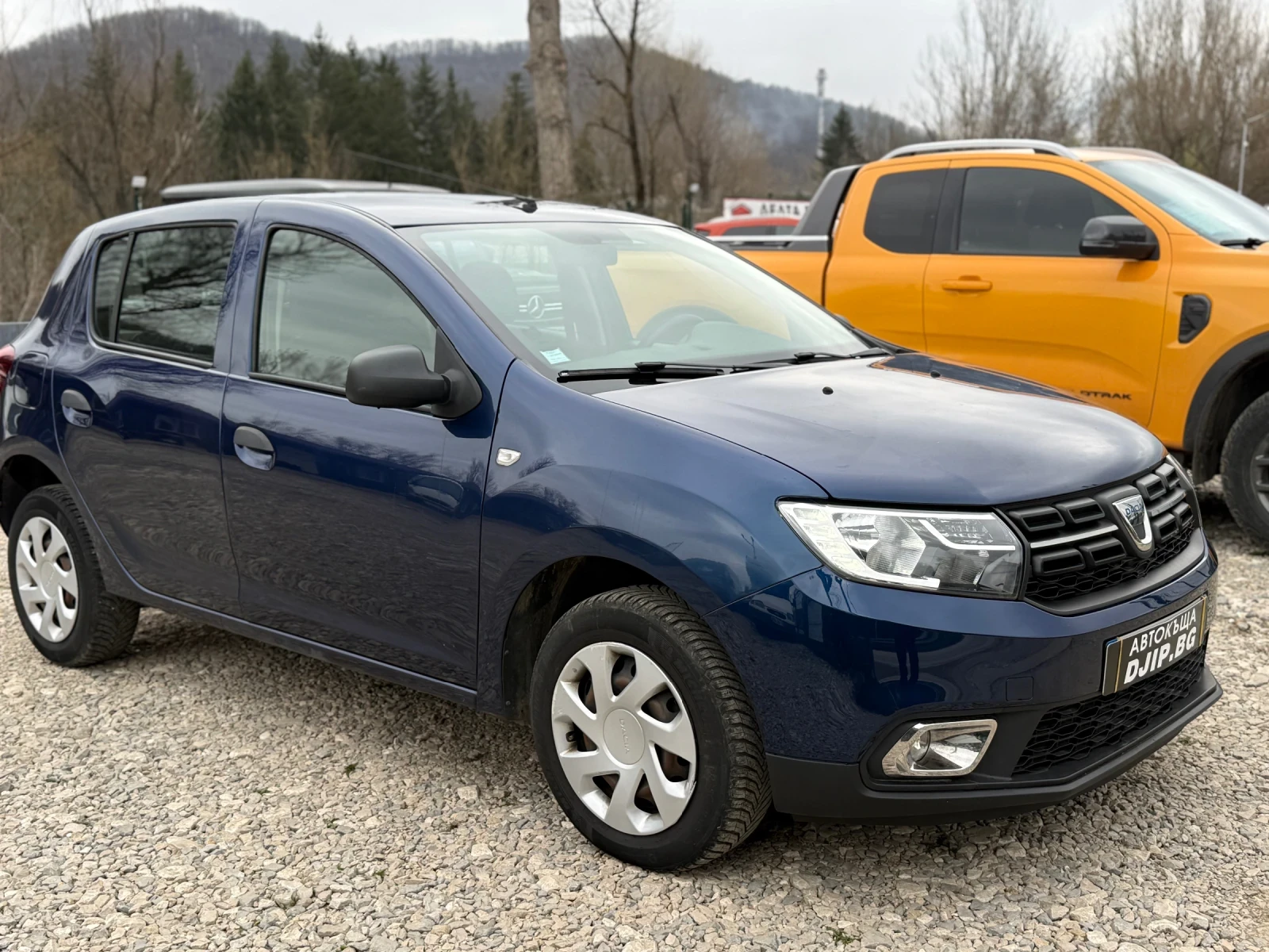 Dacia Sandero 1.0TCE, снимка 4 - Автомобили и джипове - 54058925