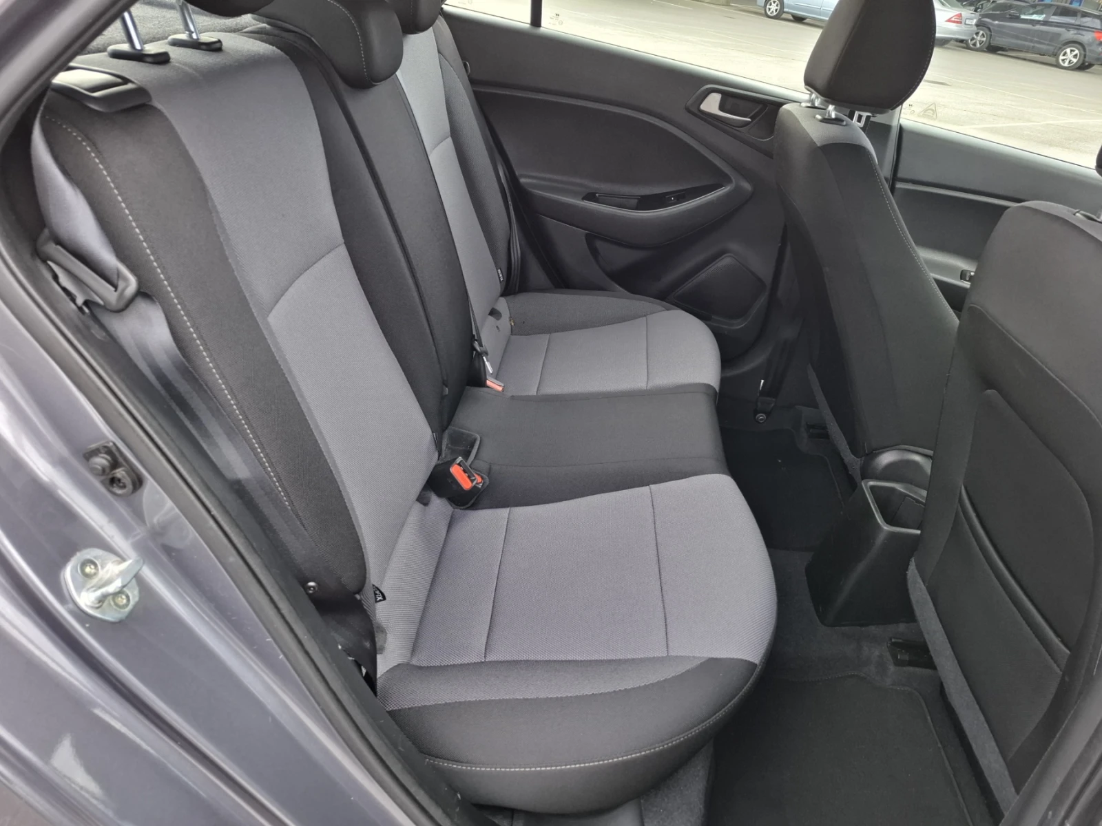 Hyundai I20 1.4 CRDI * EURO6 , снимка 7 - Автомобили и джипове - 54228172