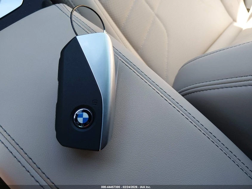 BMW 228 2.0L I-4 DI, DOHC, VVT, TURBO, 241HP Front Wheel | Mobile.bg � ����������� 11