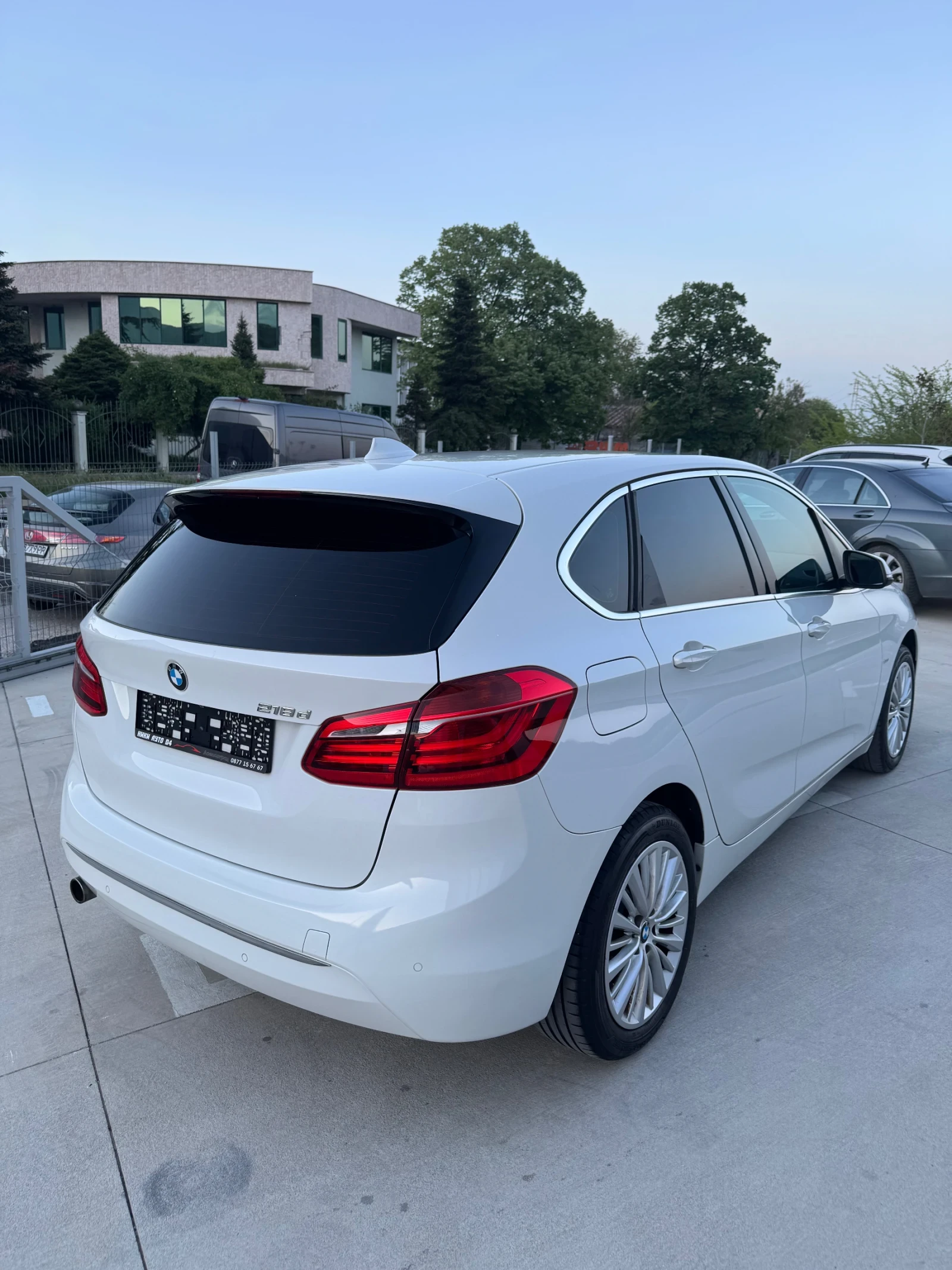 BMW 2 Active Tourer 218d, снимка 4 - Автомобили и джипове - 54348530