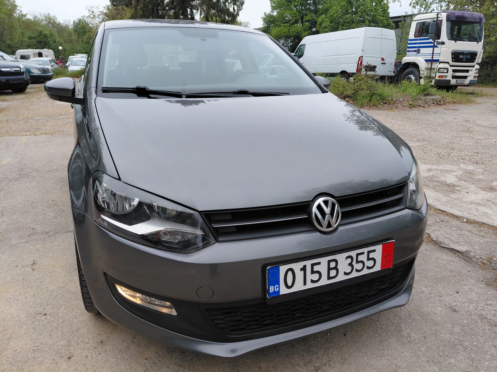 VW Polo Бензин-4цилиндра.Парктр., снимка 3 - Автомобили и джипове - 54359259