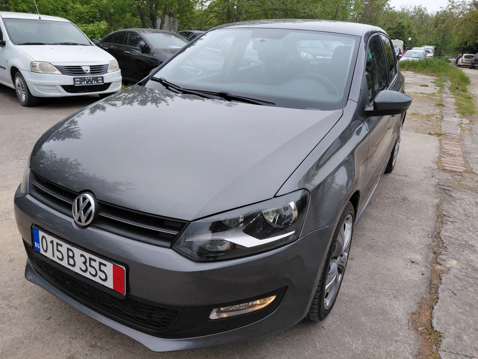 VW Polo Бензин-4цилиндра.Парктр.