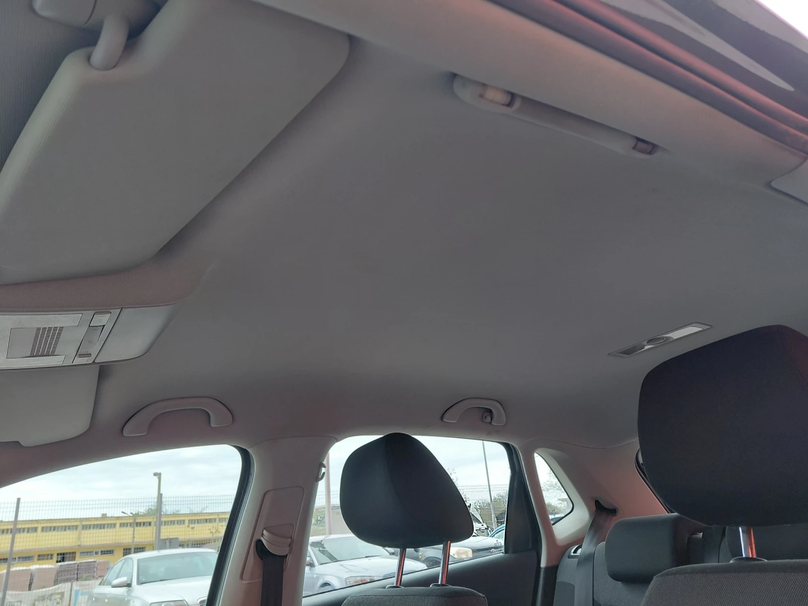 VW Polo Бензин-4цилиндра.Парктр., снимка 16 - Автомобили и джипове - 54359259